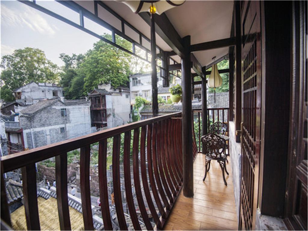 Oriental Inn Phoenix Puyuan Branch Fenghuang Εξωτερικό φωτογραφία
